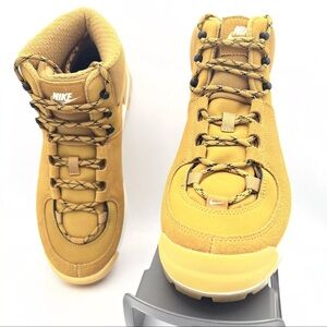 Women's Nike City Classic Boot Wheat/Sail-Black (DQ5601 710)
